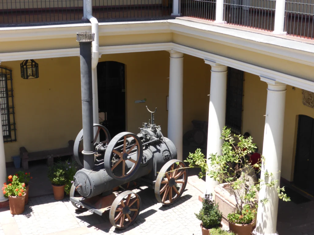 museos-de-santiago-3-mejores-museos-para-ver-en-la-capital-cultura-chilena-galerias-de-chile